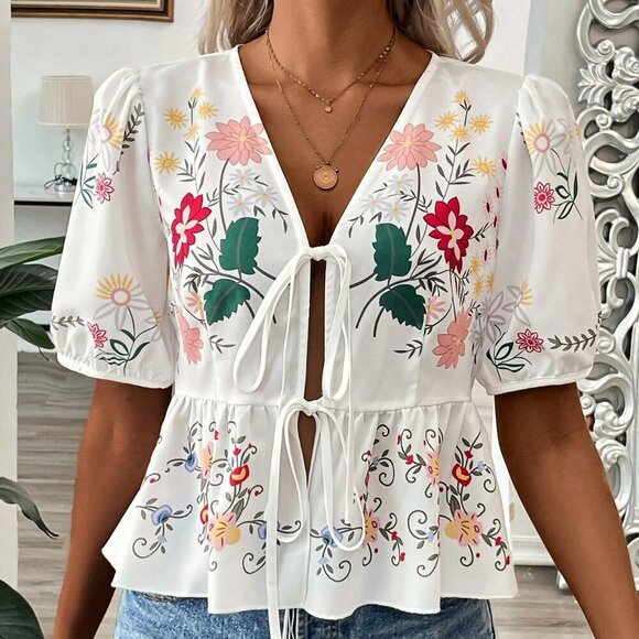White Boho Women's Summer Printed V-Neck Tie-Front Short-Sleeve Cardigan Shirt - Picture 3 of 7
